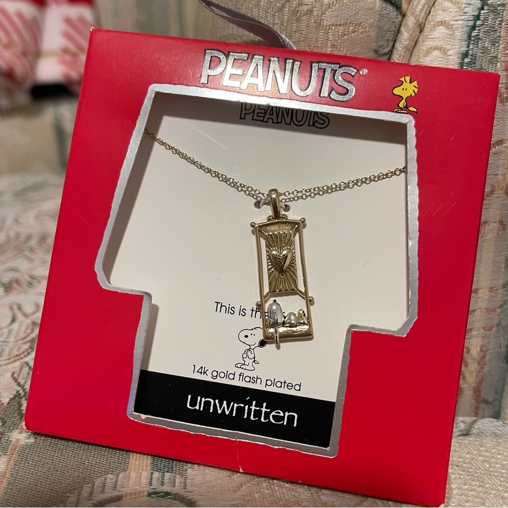 Unwritten Peanuts Necklace